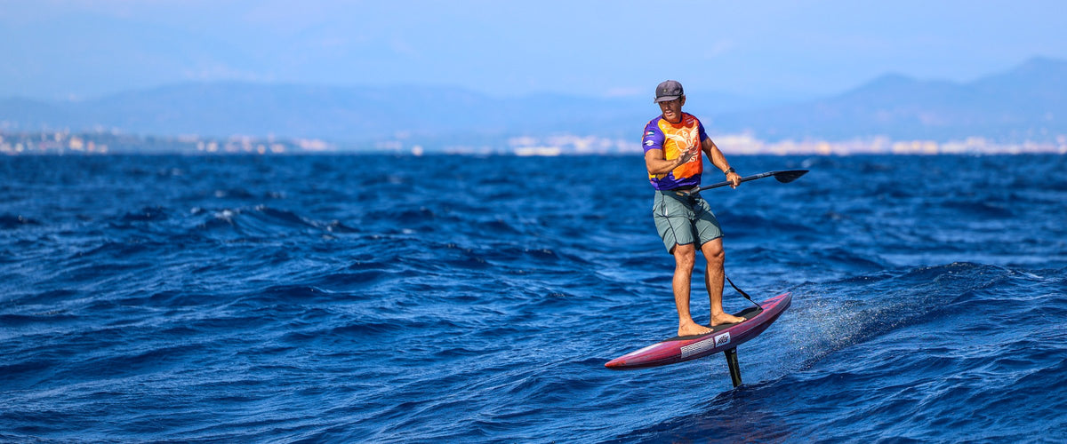 Downwind foil racing at Les Ailes de Saint-Tropez on an AXIS + FRANK board and an AXIS Kaiwi mast