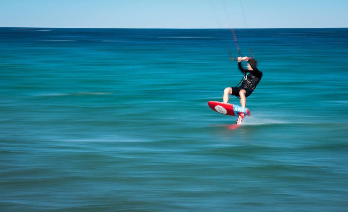 Hydrofoiling