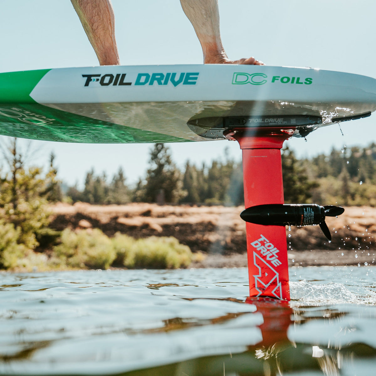 Foil Drive Assist MAX+ x AXIS Integrated Aluminum Mast Bundle