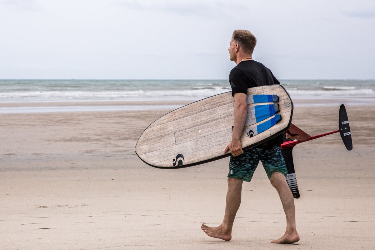 AXIS 2020 S-Series 750mm Carbon Front Wing, Foil Wing, - Live2Kite