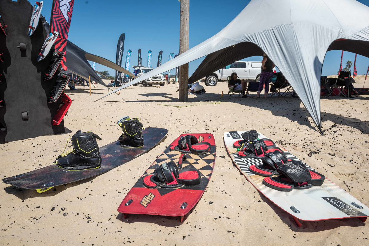 AXIS 2019 Traction+ Straps/Pads, Straps and Pads, - Live2Kite